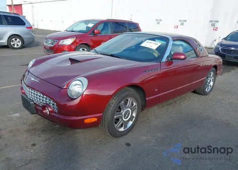 2004 Ford Thunderbird z USA, uszkodzony, nr VIN 1FAHP60A44Y104756